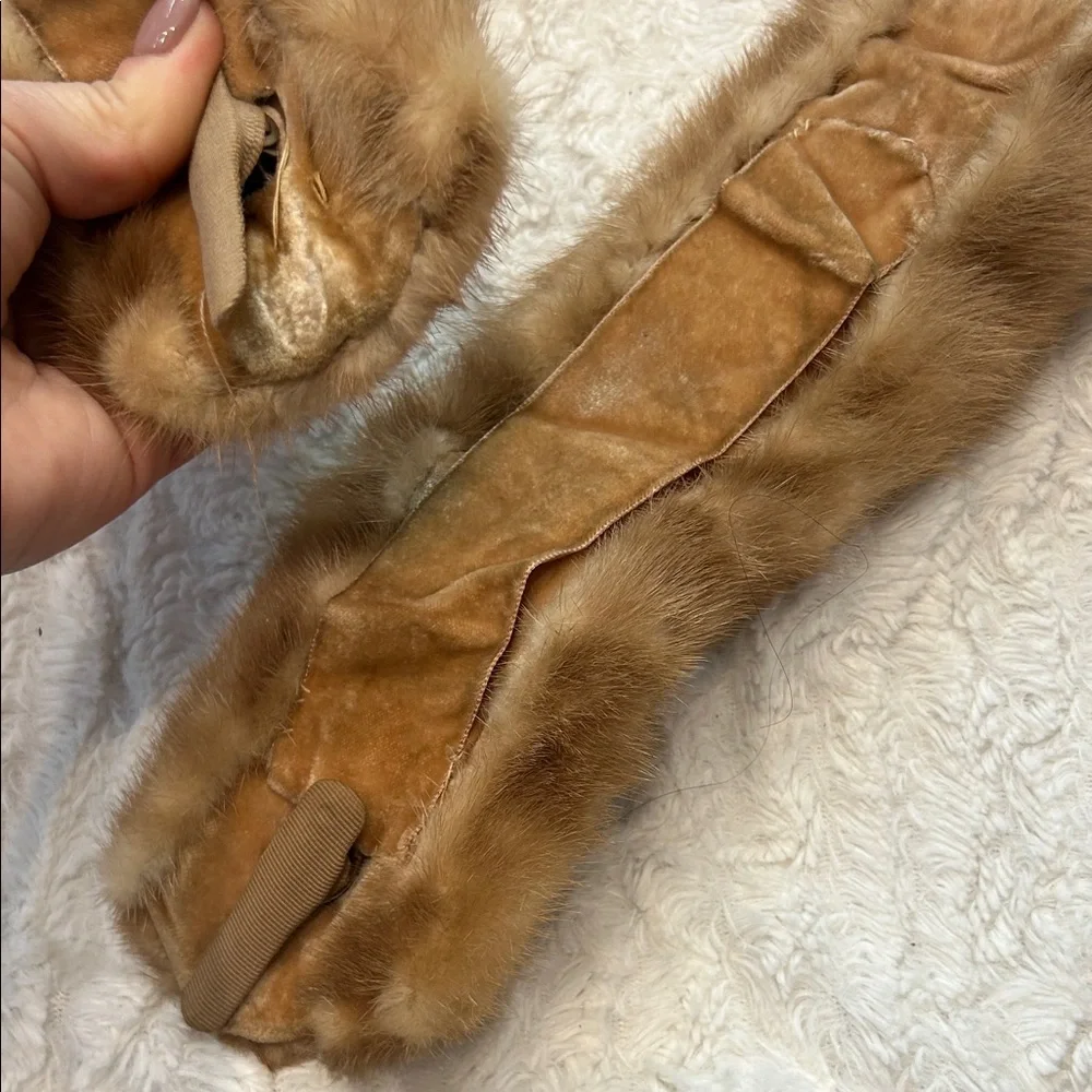 Vintage genuine Mink Fur Clip on Elegant Brown Collar scarf 35” long